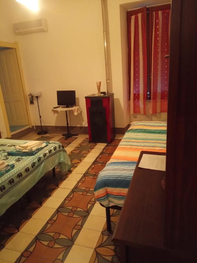Sa Pruninca Panzió Villanova Monteleone Kültér fotó